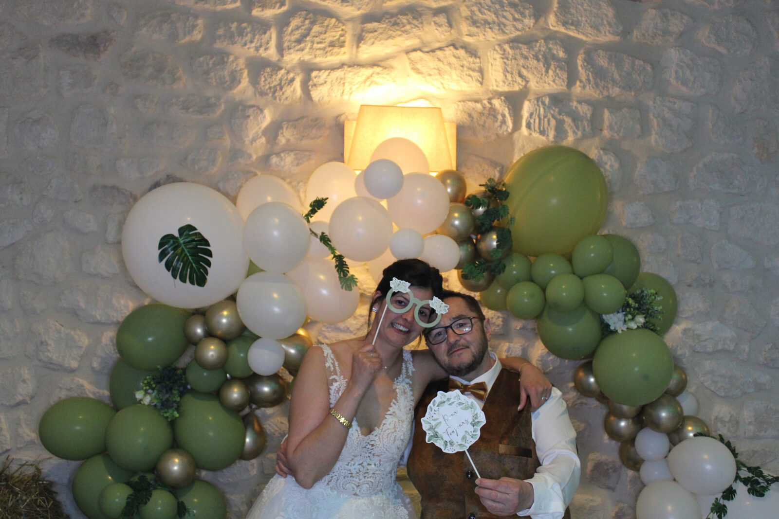 Borne Photo Booth Jaysphotography pendant le vin d'honneur — tirages illimités pour les invités