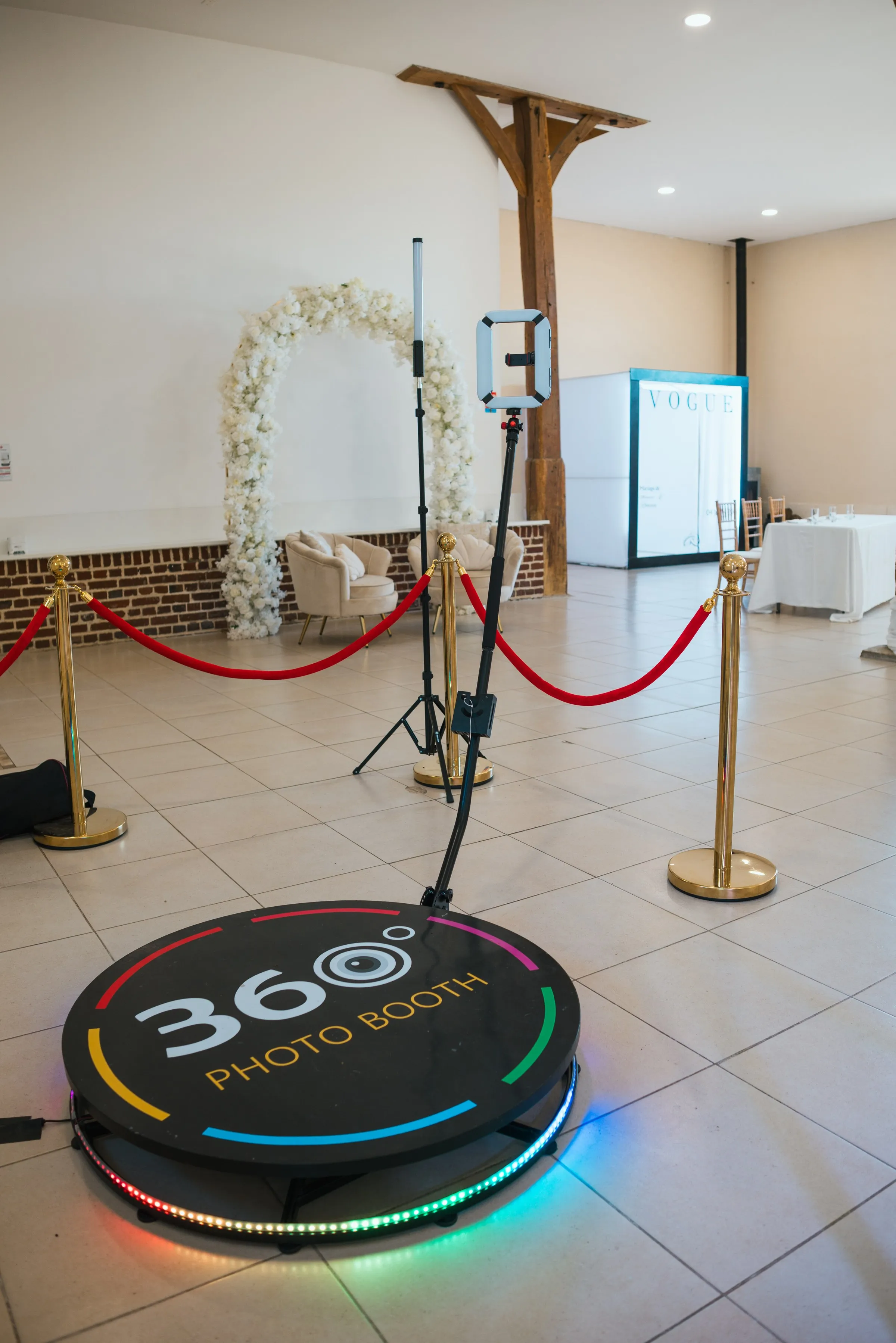 Vidéobooth 360° Jaysphotography — plateforme cinéma motorisée