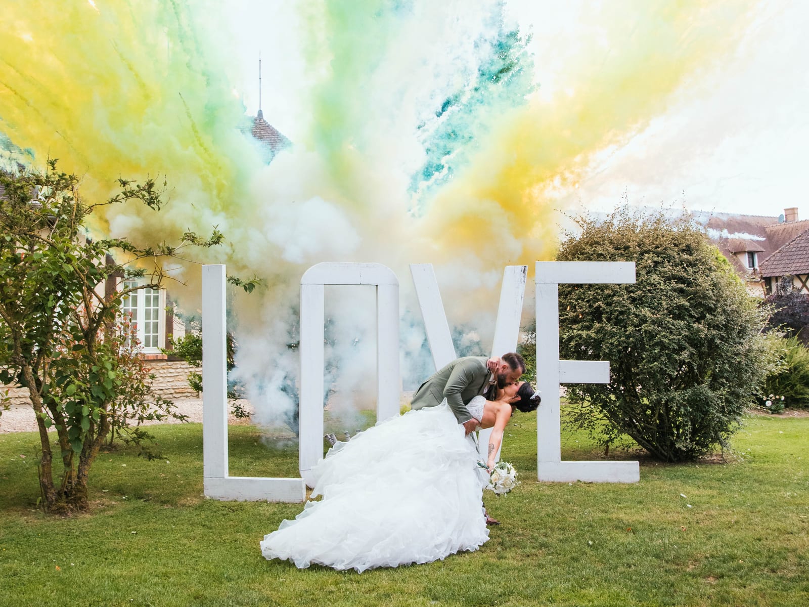 Laura & Sébastien, Domaine de la Croix Sauvalle