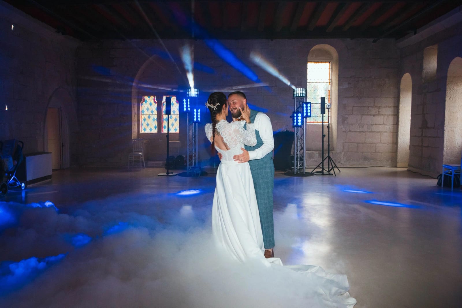 Celia & Adrien, Abbaye royale du Moncel 12