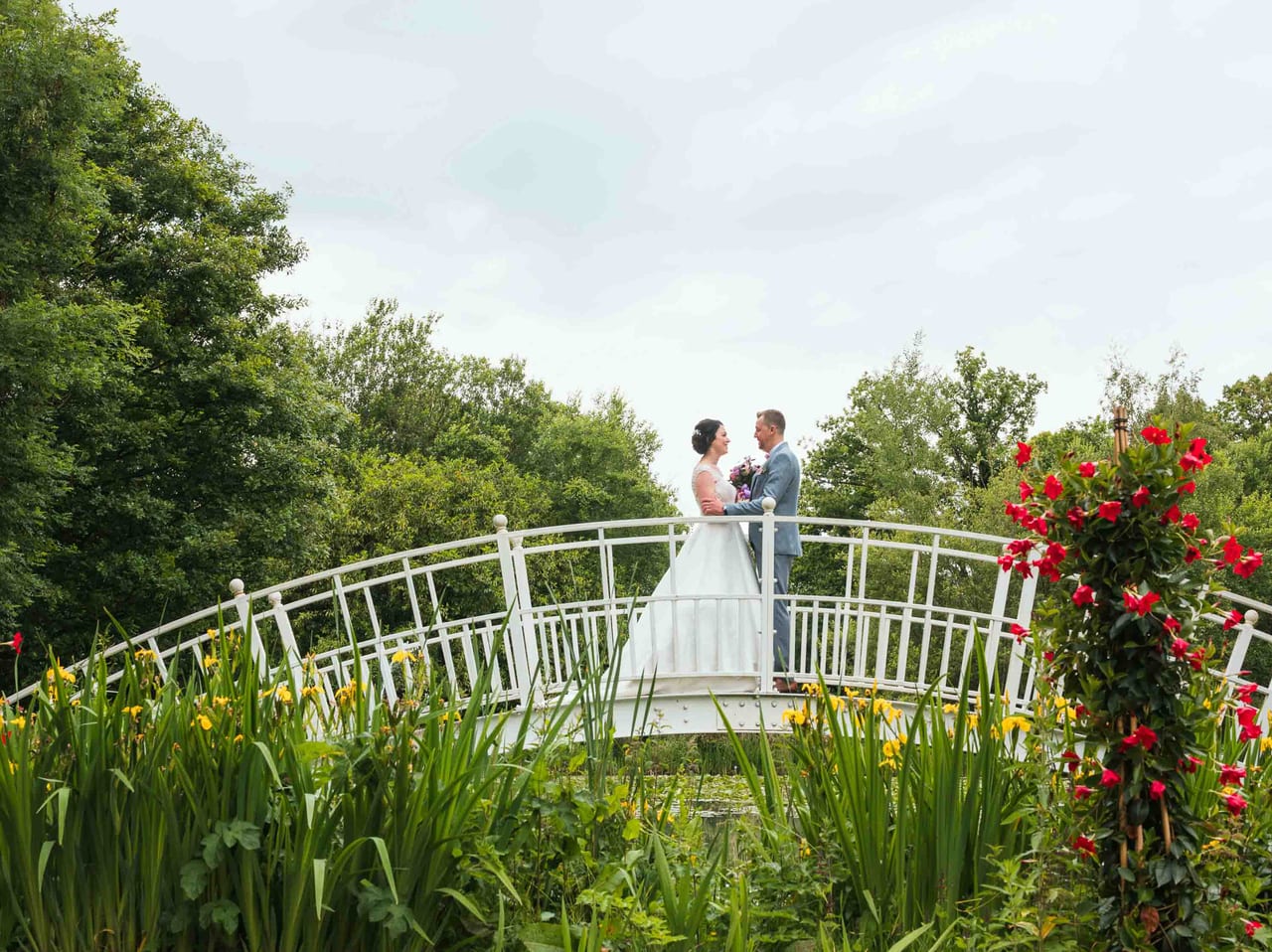 Wedding photographer at Domaine des Saules — Domaine des Saules